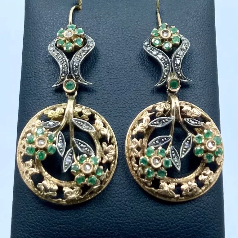 Orecchini in Oro 14kt ed Argento con Smeraldi